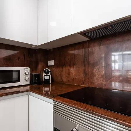 Papa Pius Apartment